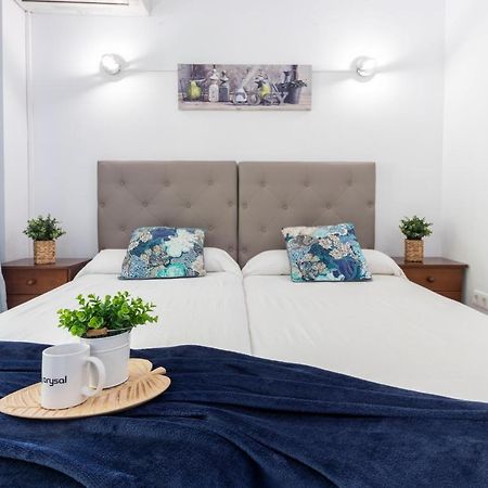 Estudio A 100 Metros De La Playa ซาลอว์ ภายนอก รูปภาพ