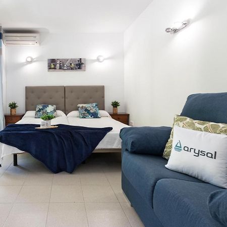 Estudio A 100 Metros De La Playa ซาลอว์ ภายนอก รูปภาพ
