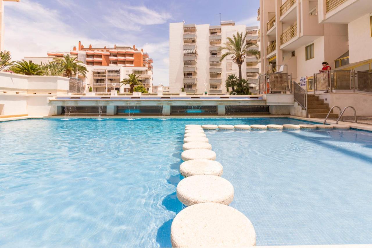 Estudio A 100 Metros De La Playa ซาลอว์ ภายนอก รูปภาพ