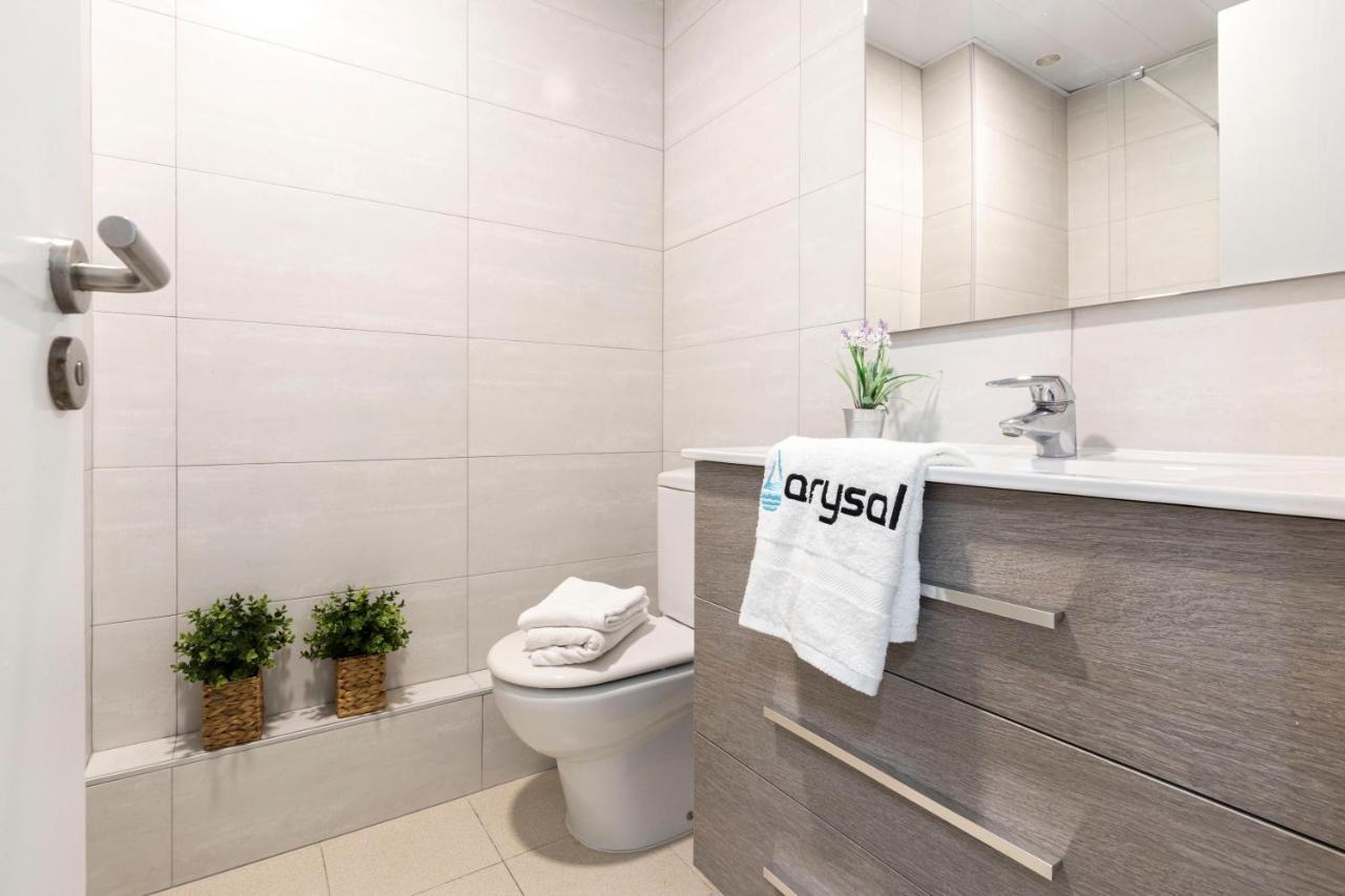 Estudio A 100 Metros De La Playa ซาลอว์ ภายนอก รูปภาพ