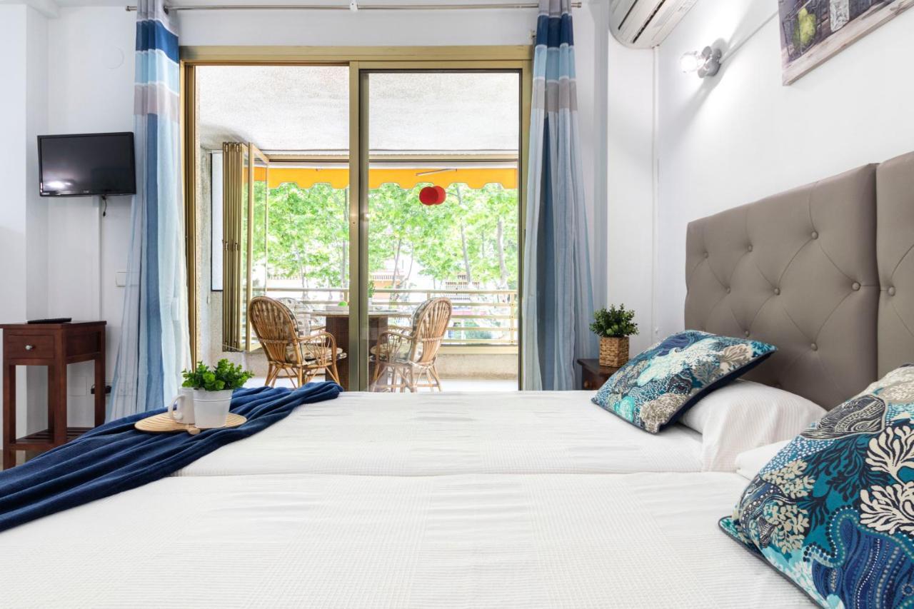 Estudio A 100 Metros De La Playa ซาลอว์ ภายนอก รูปภาพ